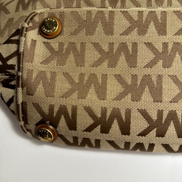 Vintage Michael Kors MK Monogram Tote bag - Picture 4 of 9